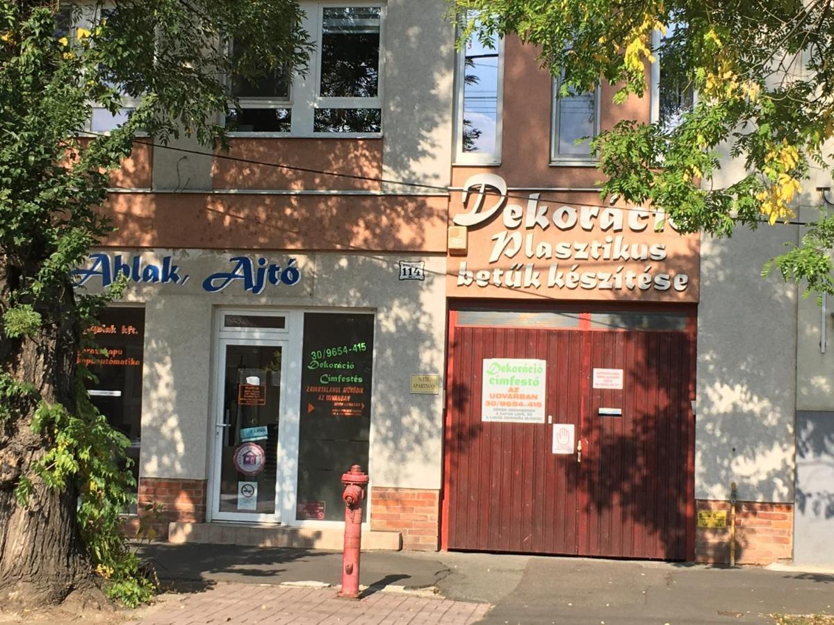 Nyil Apartman Wellnes Debrecen Buitenkant foto